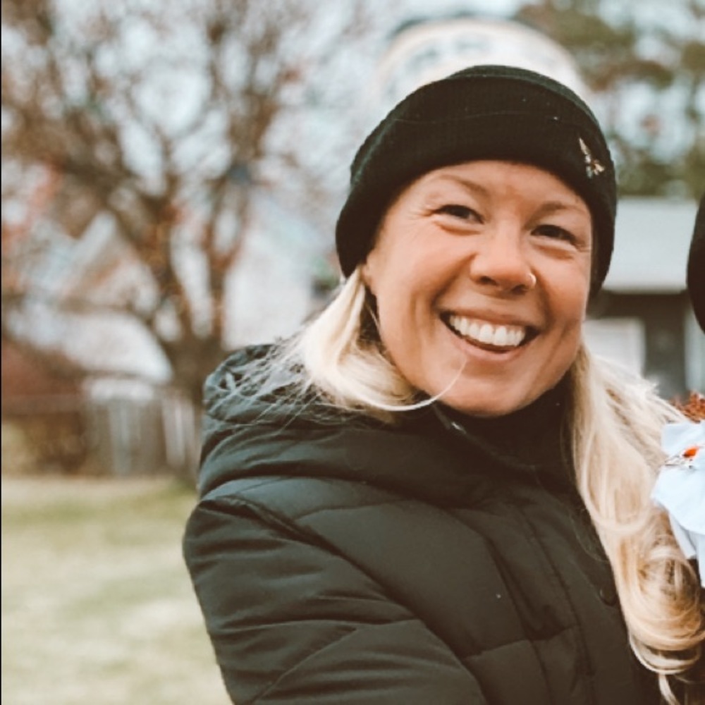 Meet your Posher, Cari-ann